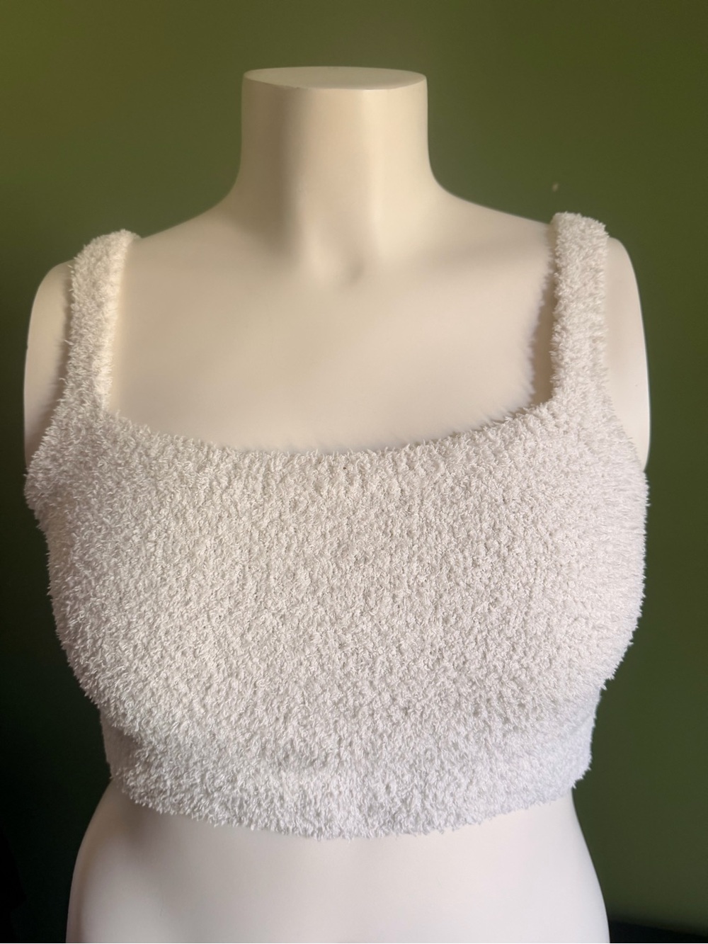 Uniqlo Cozy White Textured Crop Tank